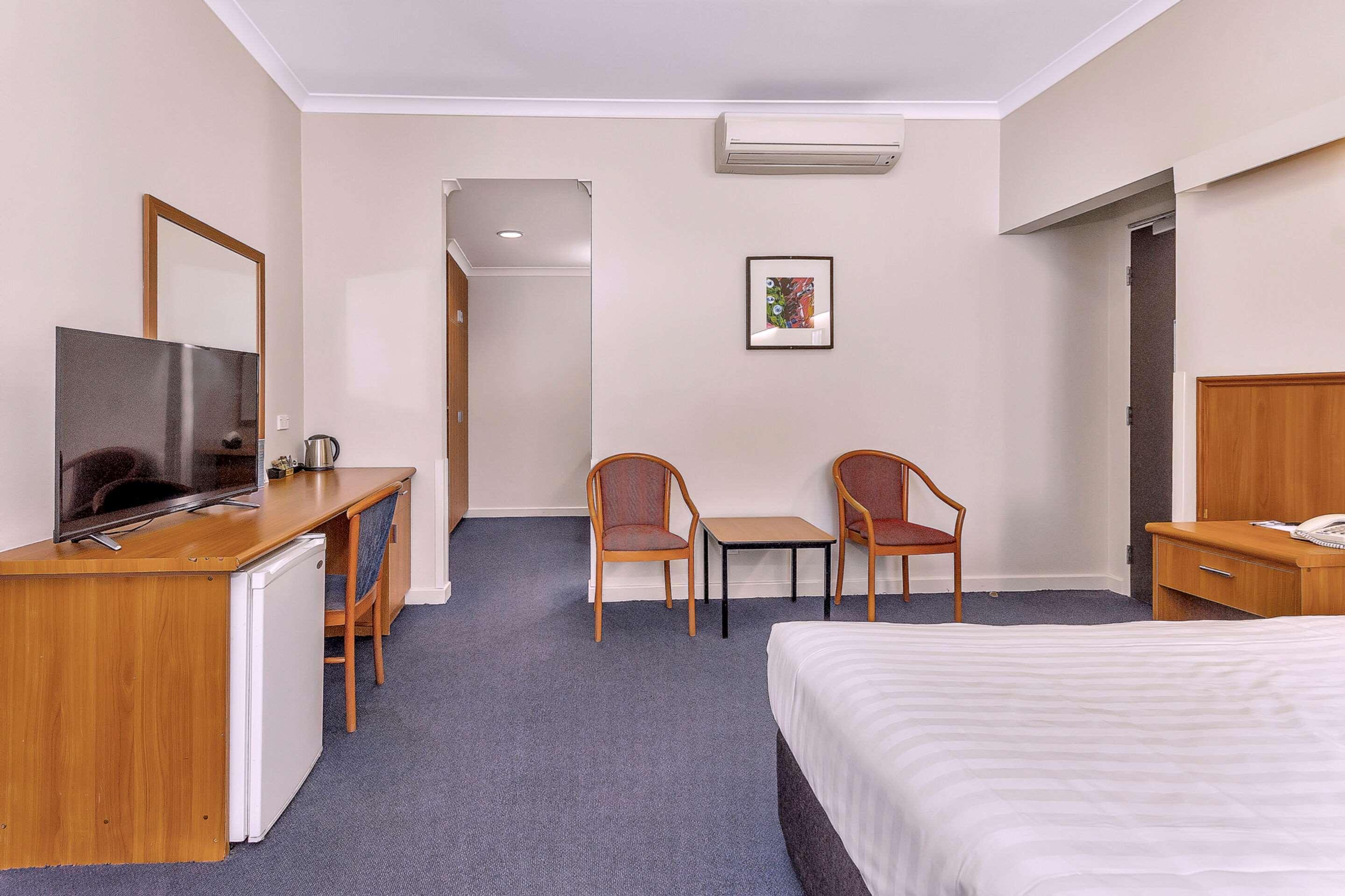 Metro Hotel Perth City Extérieur photo