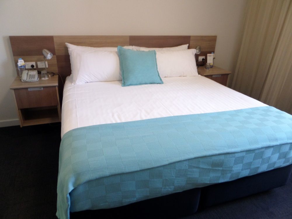 Metro Hotel Perth City Extérieur photo