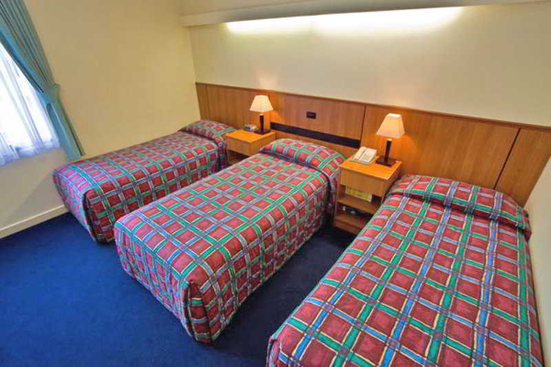 Metro Hotel Perth City Extérieur photo